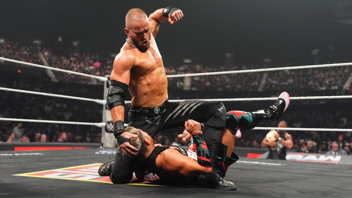 RAW 8/10/2026